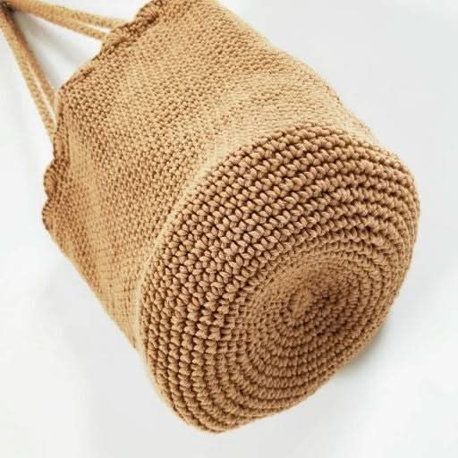 Knitted Scalloped Edge Tote - Sleekdenim.com