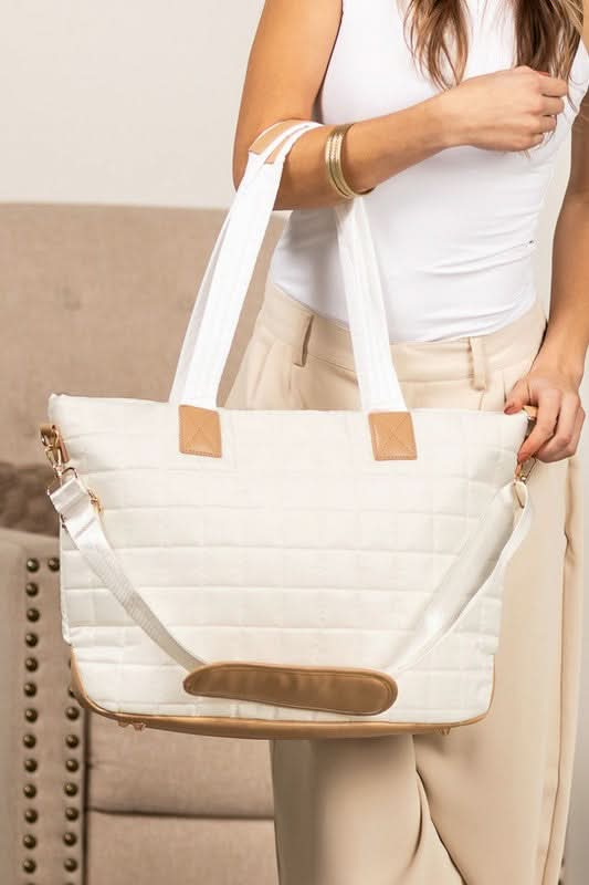 Mila Quilted Traveler Tote with Mini Clutch - Sleekdenim.com