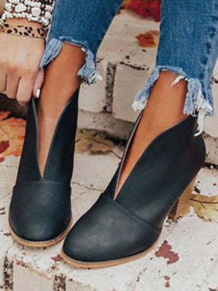 Point Toe Chunky Heeled Ankle Boots - Sleekdenim.com