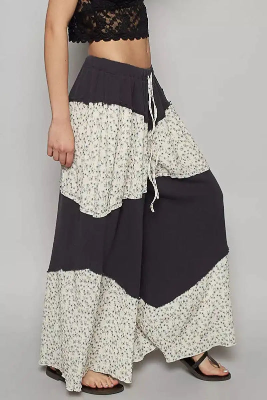 POL Contrast Floral Drawstring Wide Leg Pants - Sleekdenim.com