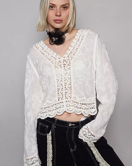 POL Long Sleeve Cropped Crochet Top with Floral Embroidery Detail - Sleekdenim.com