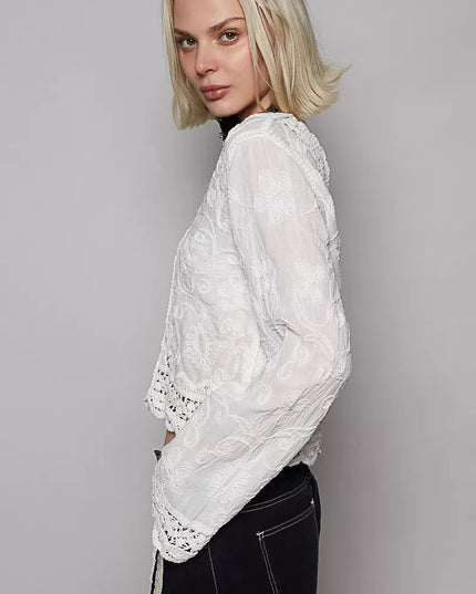 POL Long Sleeve Cropped Crochet Top with Floral Embroidery Detail - Sleekdenim.com