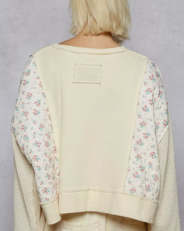 POL Mix Thermal Floral Pattern Quilted Knit Cropped Top with Raw Edge Detail - Sleekdenim.com