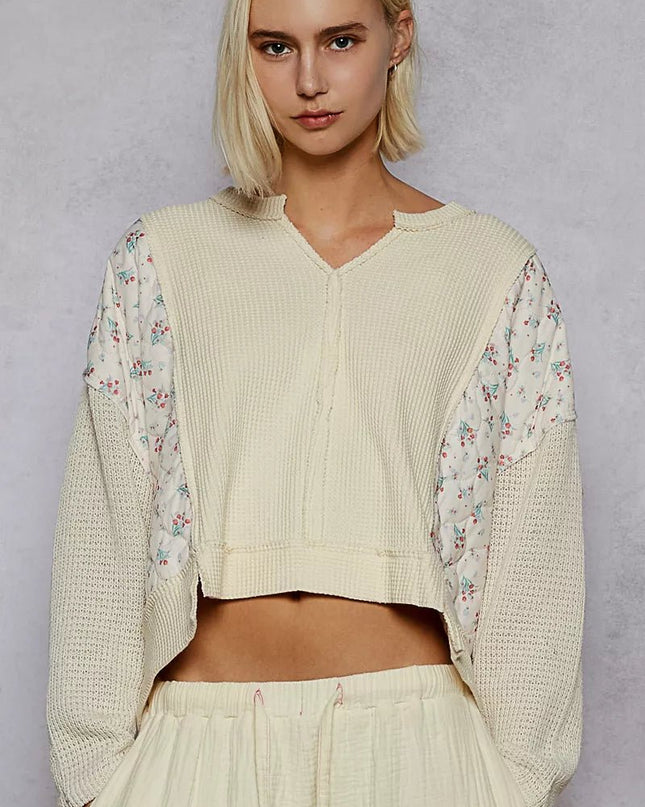 POL Mix Thermal Floral Pattern Quilted Knit Cropped Top with Raw Edge Detail - Sleekdenim.com