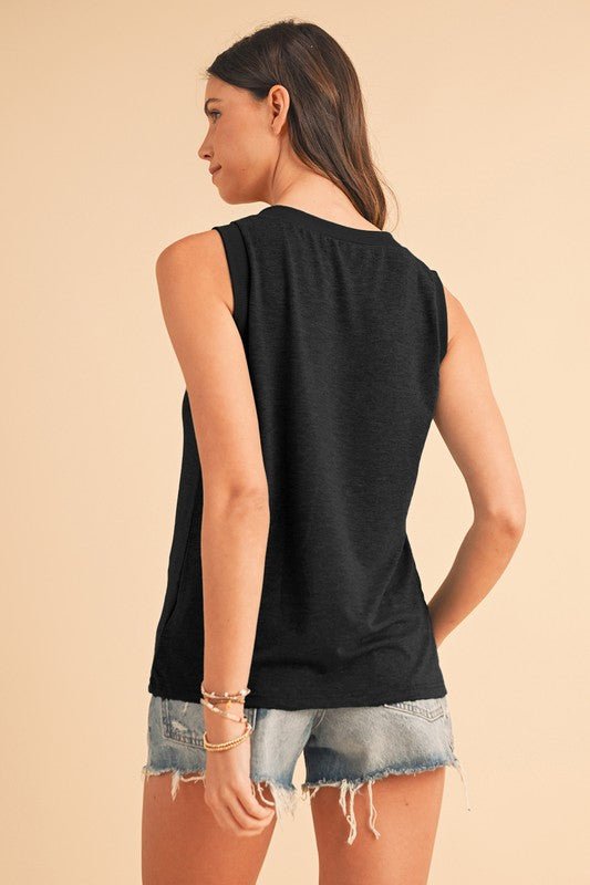 Ribbed V Neck Tank - Sleekdenim.com