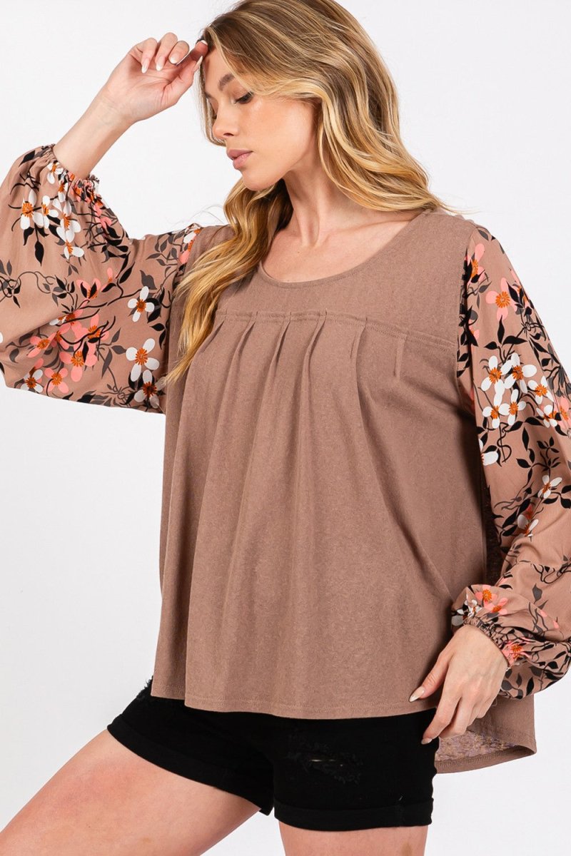 SAGE + FIG Floral Long Sleeve Front Pleated Detail Blouse - Sleekdenim.com