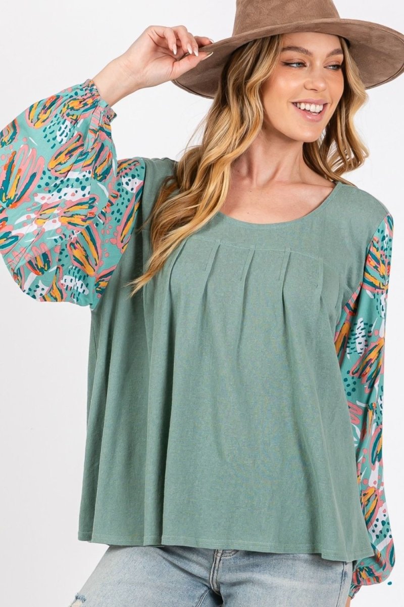 SAGE + FIG Ruched Round Neck Printed Bubble Sleeve Top - Sleekdenim.com