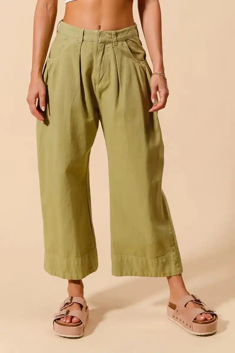 SO ME Mid Rise Wide Leg Chino Pants With Pockets - Sleekdenim.com