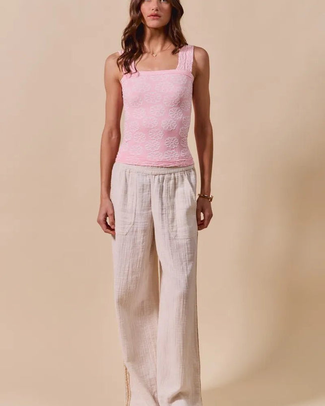 SO ME Two Tone Floral Seamless Tank Top - Sleekdenim.com