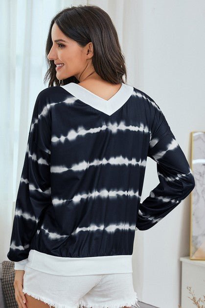 V Neck Striped Long Sleeve Top - Sleekdenim.com