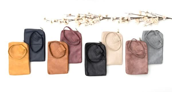 Wristlet Mini Clutch - Sleekdenim.com